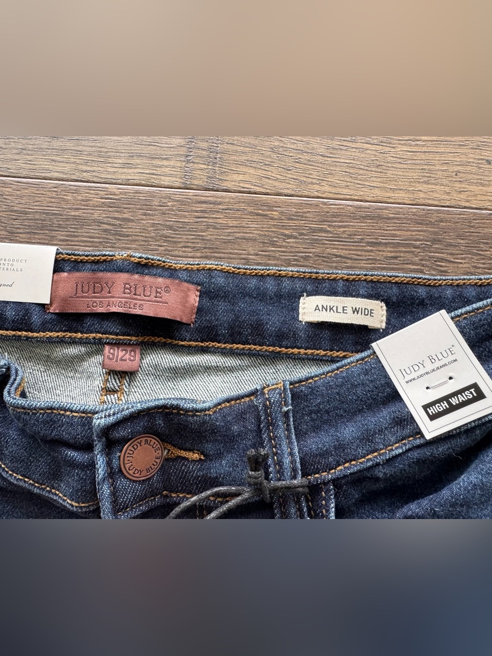 Judy Blue High Waist Ankle Wide Leg Dark Wash Size 9/29 - Picture 3 of 4